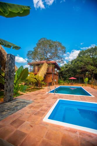 Jungle Hut Resort Sigiriya