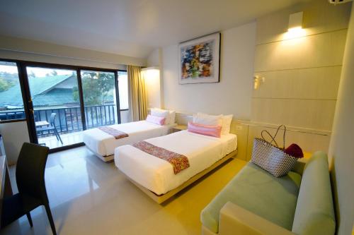 room detail thumbnail 0