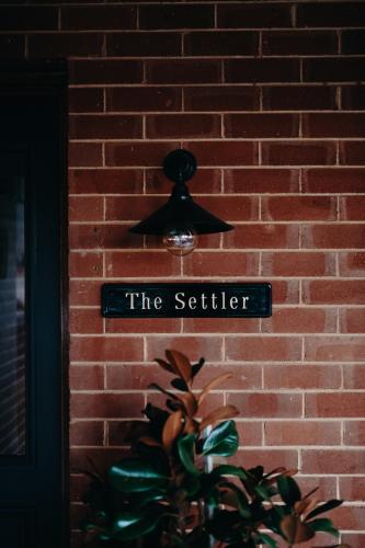 The Settler - Boutique cottage