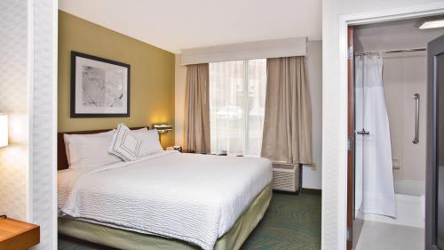 SpringHill Suites by Marriott Chicago Naperville Warrenville in Warrenville, USA