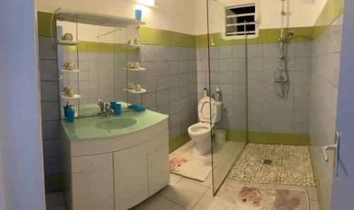 Dyna 2 bedroom house in ซานต์ โรเซ