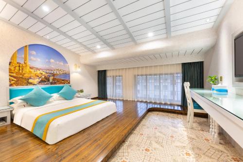 room detail thumbnail 1