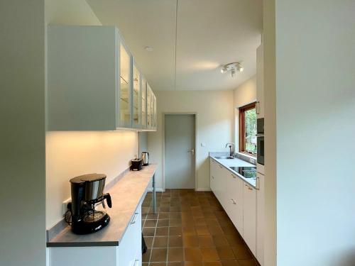 บริการและสิ่งอำนวยความสะดวก, De Zeelieuwe in โฮเคนบูมลาน