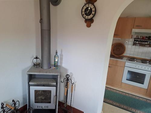 Kellerstöckl Berta (Kellerstockl Berta) in Eisenberg