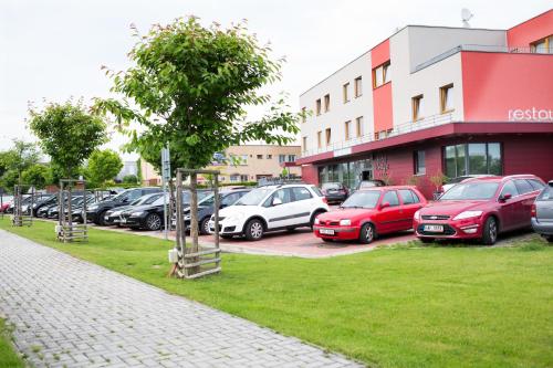 Hotel Lifestyle - image 2