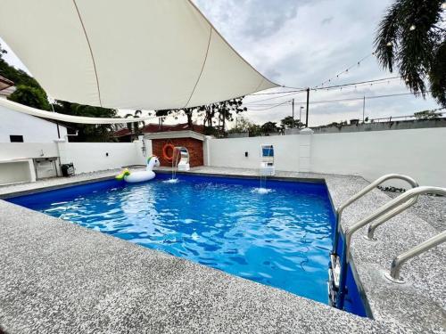 Klebang Melaka Private Pool 12pax-4BR-Sing K-Coway Klebang Melaka Private Pool 12pax-4BR-Sing K-Coway