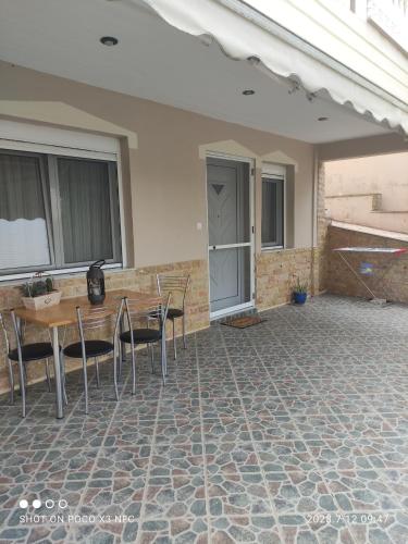 Balcony/terrace, Garden house in Kavala
