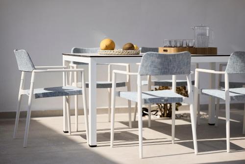 Ciel Milos – Adamantas