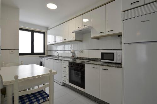 Two-Room Apartment image 1