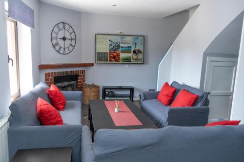 Létesítmények, UN PASEO POR LAS NUBES in Estacion De El Espinar