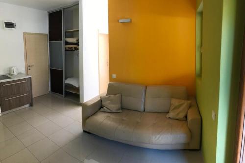 One-Bedroom Apartment with Balcony image 10