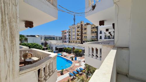 Θέα, Zak Inn in Hurghada
