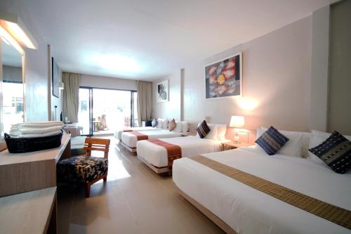 room detail thumbnail 0