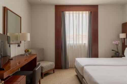 Hotel Dom Carlos Liberty, Лиссабон (фото 9)