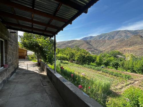 Apkārtne, Arpi-Ureni Guesthouse in Jegegnadžora