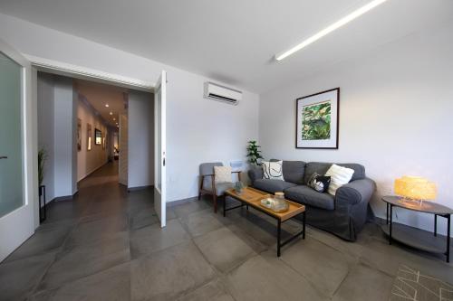 Modern seafront 3bedrooms with spacious yard JLIN1-1, Sliema (fotografie 8)