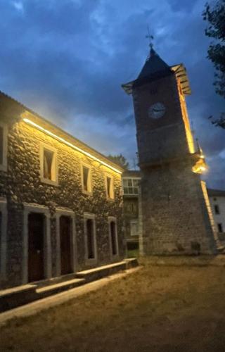 . La casa del reloj