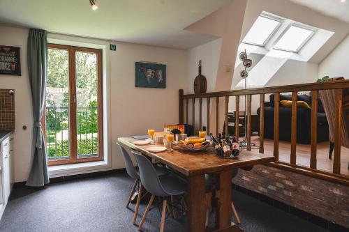 مطبخ, منزل 100 متر مربع من 2 غرفة و1 حمام خاص في Bilzen (Vakantiewoning V.E.L.O.) in Bilzen