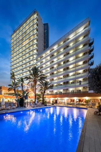 貝尼多姆廣場住宿 (Benidorm Plaza) in 萊萬特海灘