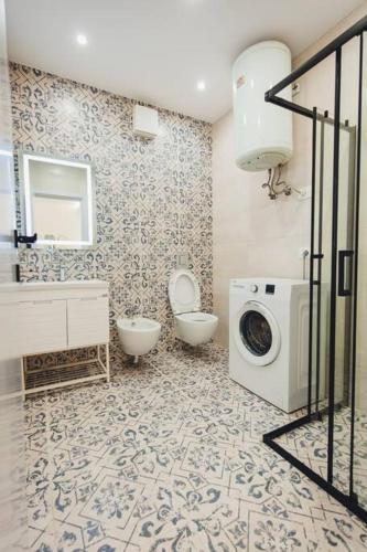 Luxury Apartment at Myslym Shyri, Tirana (photo 8)