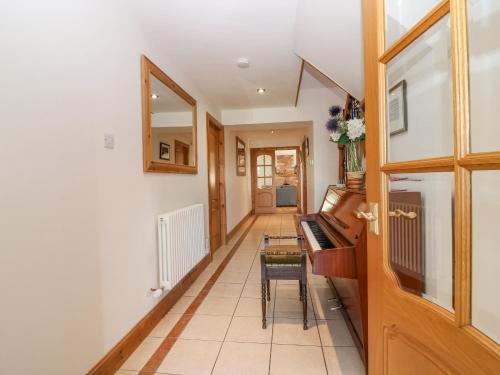 Old Cooperage - image 10