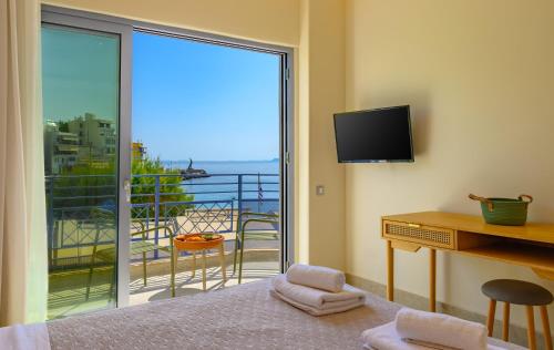 Asteria Seafront Luxury Apartment