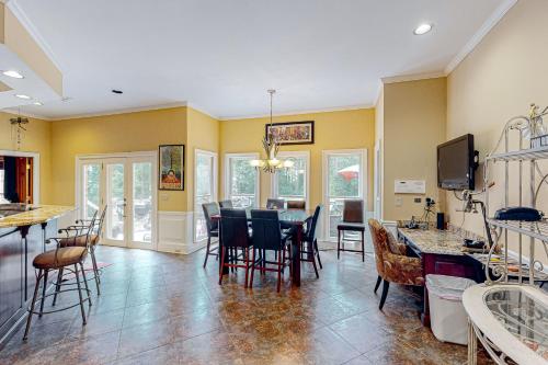 Fresh Getaway in Fayetteville, USA