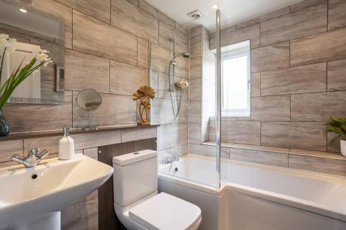 Luxury Canalside home in Leeds, Лидс (фото 9)