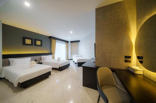 room detail thumbnail 0