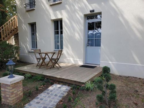 B&B Saintes - La Grelauderie 2 - Bed and Breakfast Saintes