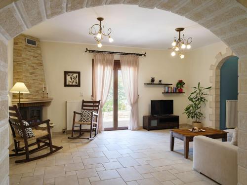 Ageri Traditional Villa - image 7