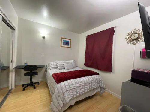 Private Room with Private Bathroom near City College of SF - Apartment - San Francisco
