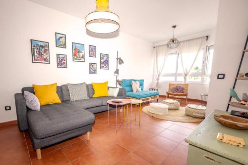 Artistic beachfront apartment - Tap to explore photos