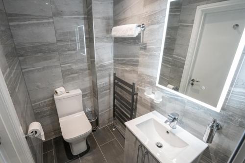 The Fort Hotel - image 4