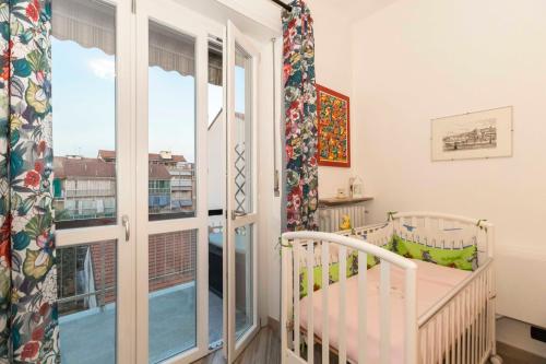 GuestHost - Parco Paradiso & MM Marche Family Apartment, Turín (fotografie 8)