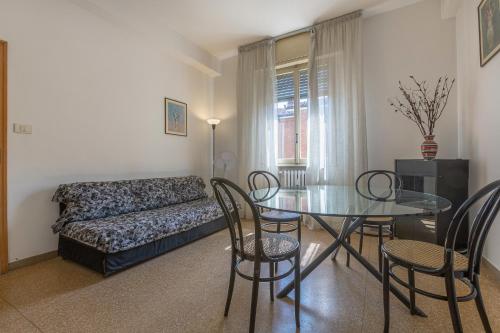 Bologna Rimesse & Ospedale Sant'Orsola Apartment, Bolonia