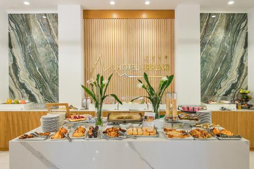 Їжа та напої, Hotel Tirreno in Маса