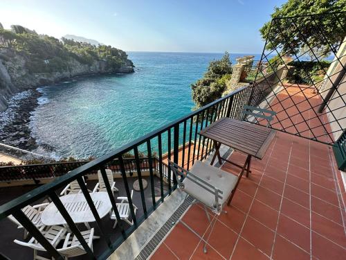  Pieve Ligure a picco sul mare con piscina Villa Regina in Pieve Ligure