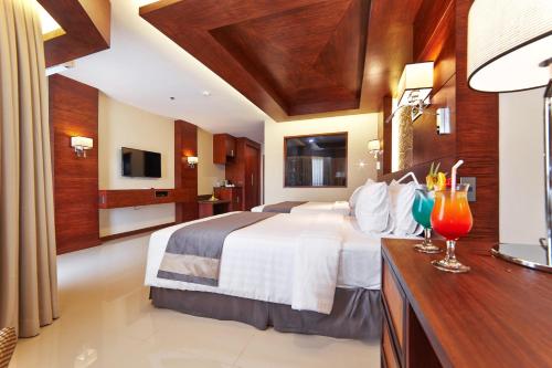 Cebu White Sands Resort and Spa in Mactan Island