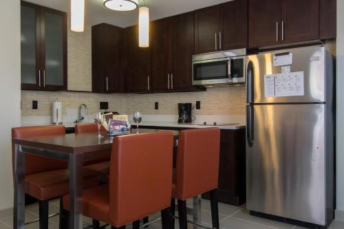 Two-Bedroom Suite
