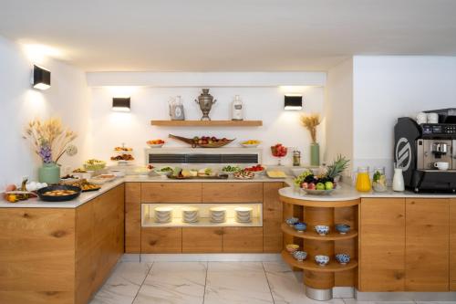 Essen und Erfrischungen, Maxim Design Hotel 3 Star Superior in Tel Aviv