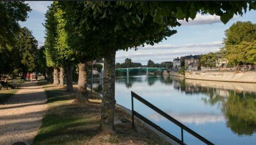 Studio Bord de Marne