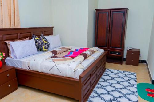 Mlimwa Hill Palace — Photo 2