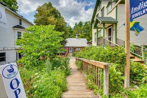 Charming Stockholm Abode in Walkable Location! in Lake City (MN)