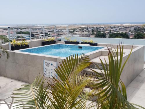 Camboriu Suites 307 in Salinas