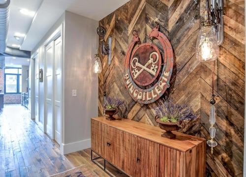 Absolutely Amazing Downtown Condo in Asheville, USA