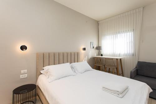 Carmel Studio By Carmel Boutique, Haifa (fotografie 3)