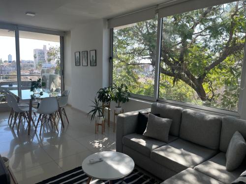 Departamento moderno y con excelente ubicación