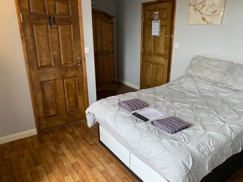 1 double bed