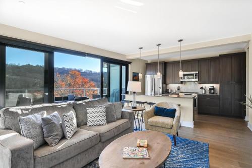 145 Biltmore Ave A New Luxury Condo 541E0D in Asheville, USA